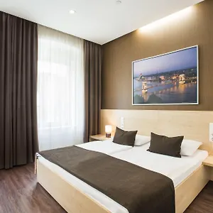 Hotel Promenade, Budapeste